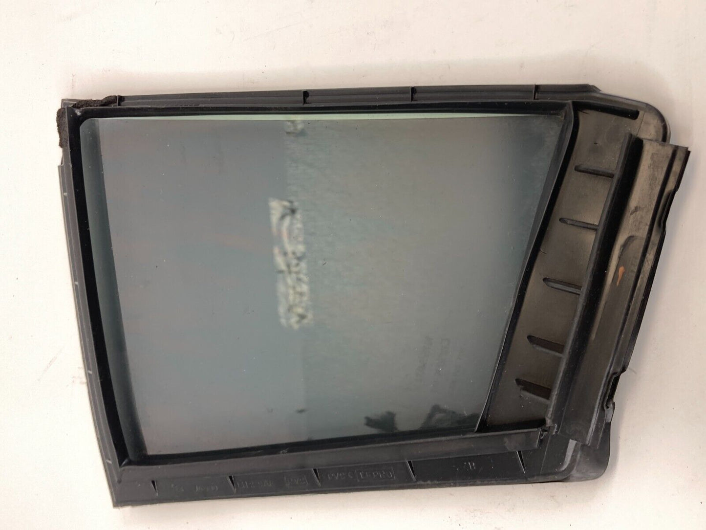 07-12 Nissan Altima Sedan Rear Left Door Vent Window Quarter Glass 82273-JA000