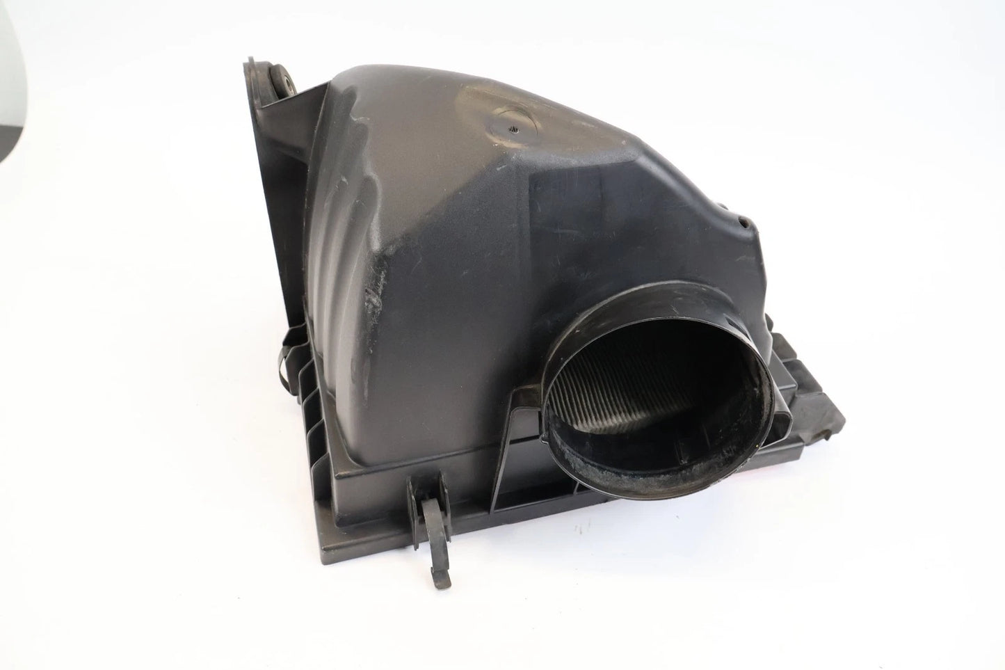 2012-2016 BMW 528I 2.0L L4 AIR CLEANER INTAKE FILTER HOUSING BOX 13717612014 OEM