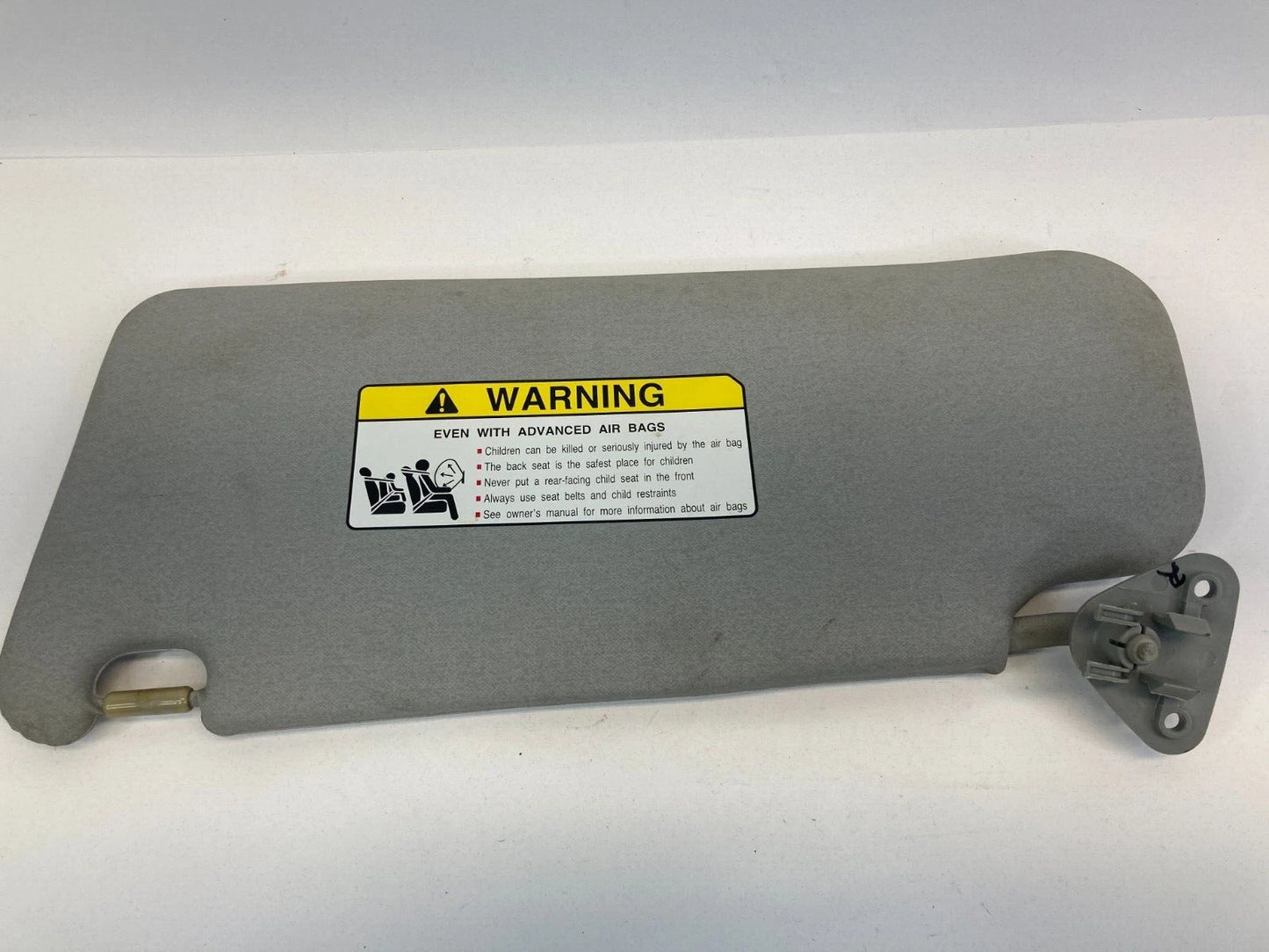 2007-2013 MITSUBISHI OUTLANDER ROOF RIGHT PASSENGER SUNVISOR SUN VISOR SHADE OEM