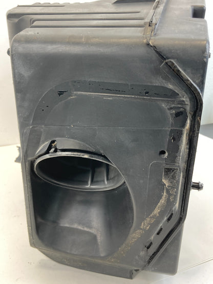 2000-2005 Chevrolet Monte Carlo 3.8L Air Intake Cleaner Box Assembly OEM