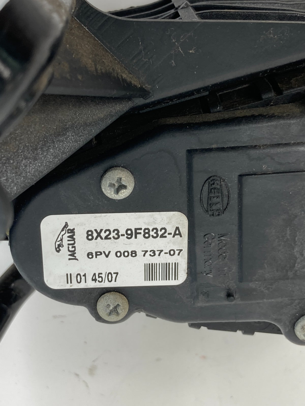 09-15 Jaguar XF 10-12 XFR 4.2L Gas Pedal Accelerator Assembly 8X23-9F832-A OEM