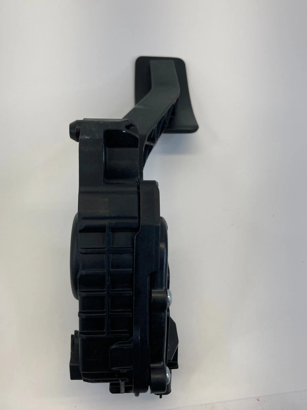 2013-2018 NISSAN ALTIMA GAS ACCELERATOR PEDAL TRAVEL SENSOR 18002-3TA0B OEM