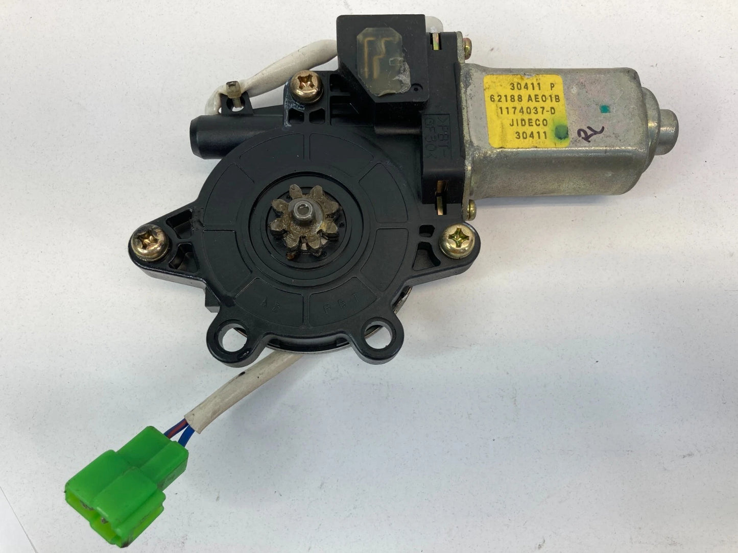 2000-2004 SUBARU OUTBACK REAR LEFT BACK DOOR POWER WINDOW MOTOR 62188-AE01B OEM