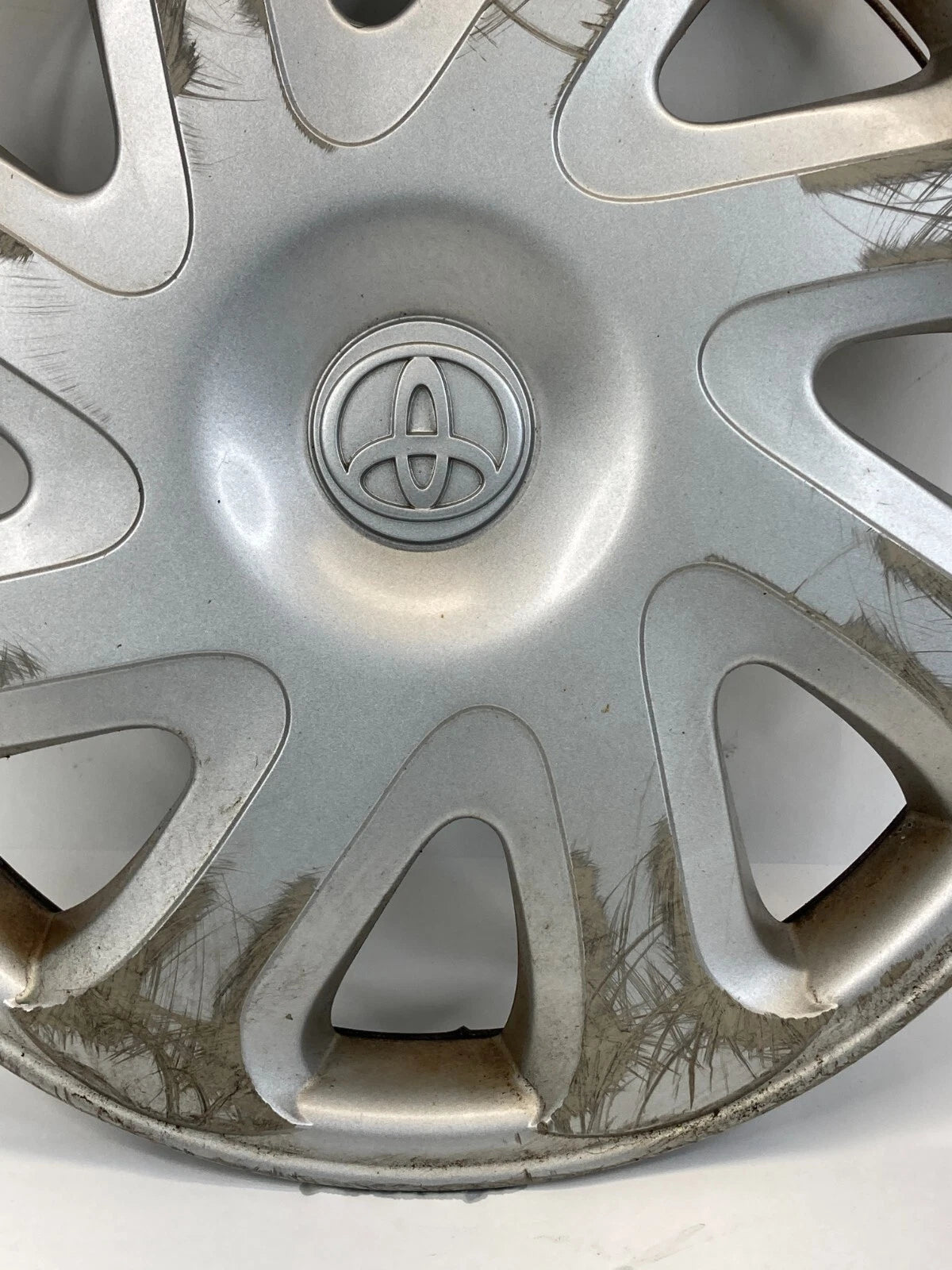 00 01 02 TOYOTA COROLLA RIM WHEEL CENTER CAP HUBCAP HUB CAP 42621AB030 OEM