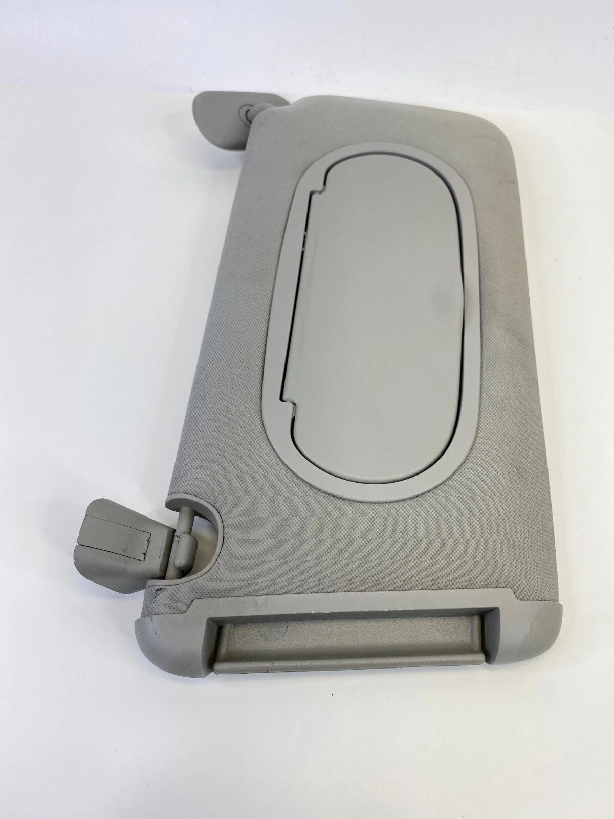 2006-2008 PONTIAC G6 RIGHT PASSENGER SIDE SUNVISOR SUN VISOR SHADE W/ MIRROR OEM