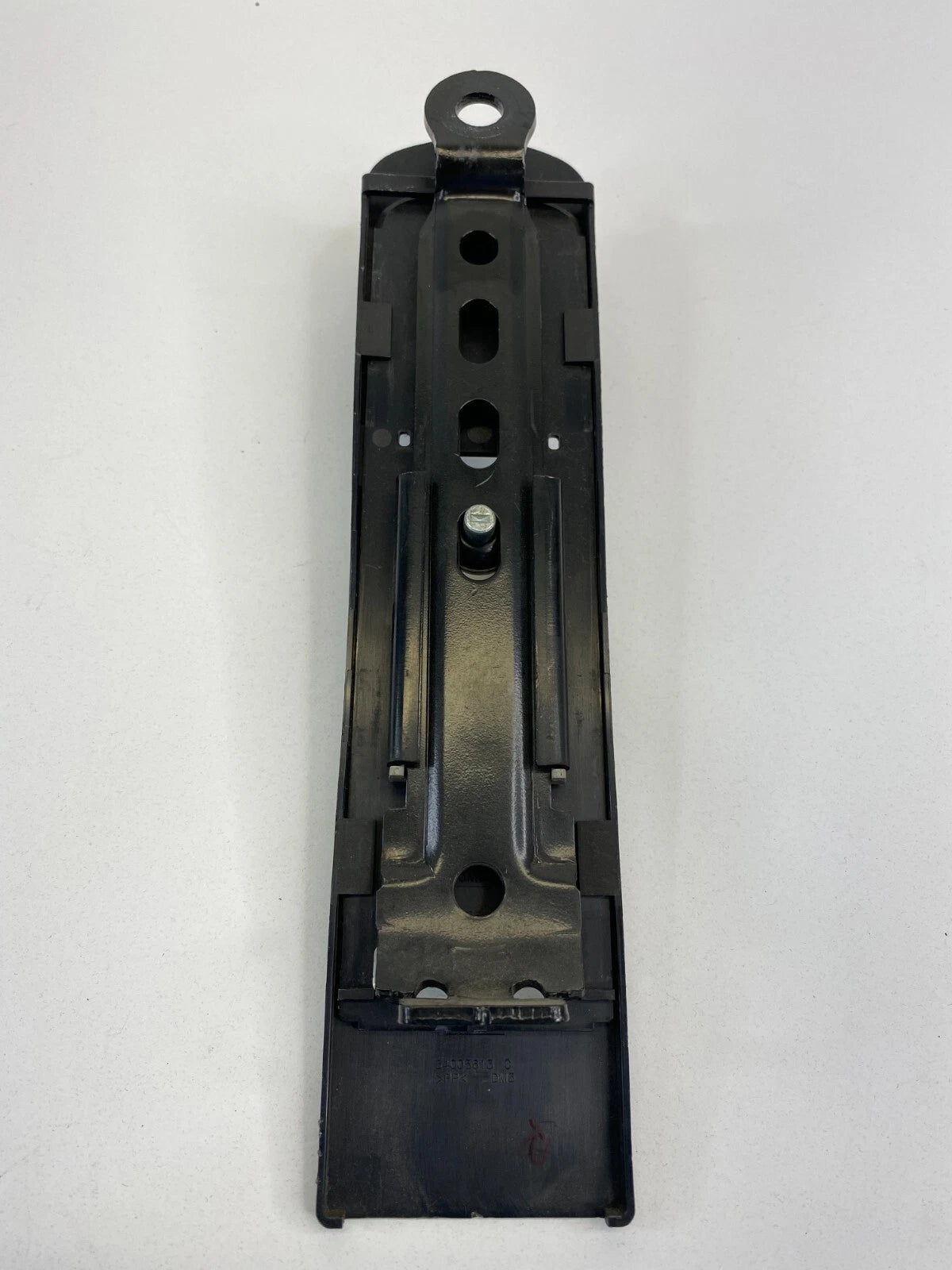 2008-2011 FORD FOCUS SEDAN RIGHT PASSENGER SEAT BELT HEIGHT ADJUSTMENT 34005613