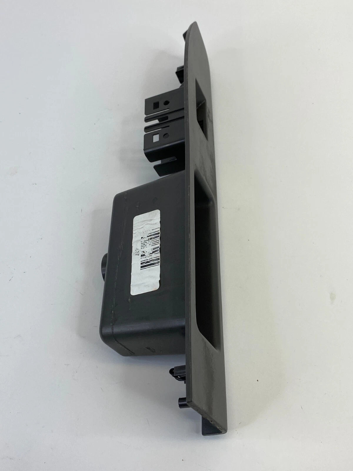 08-12 FORD ESCAPE REAR LEFT DOOR WINDOW SWITCH COVER BEZEL 8L84-78274809-AHW OEM