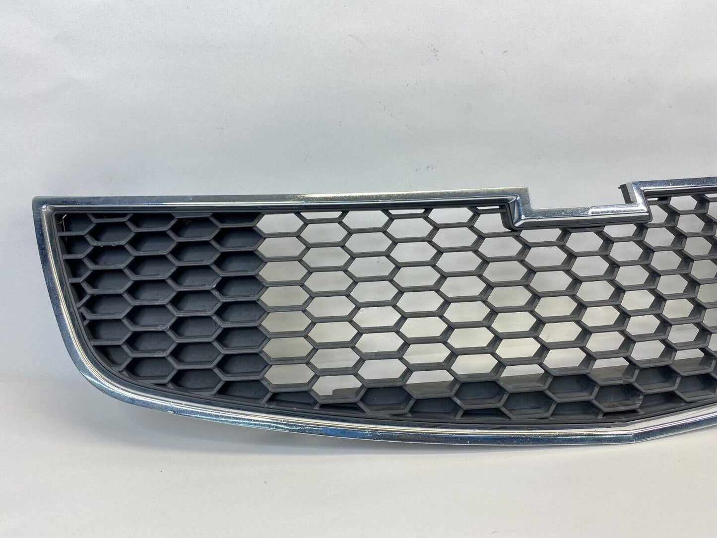 2011 2012 2013 2014 Chevrolet Cruze Front Lower Grill Grille 344004 J300 OEM