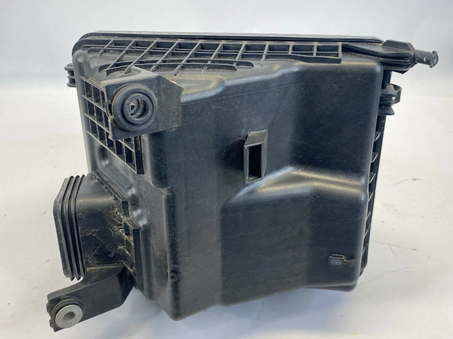 2011-2015 HYUNDAI SONATA HYBRID 2.4L AIR CLEANER FILTER BOX ASSEMBLY 28110-4R100