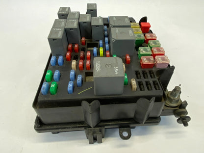 04 05 06 CHEVY TAHOE YUKON 5.3L INNER CABIN FUSE RELAY JUNCTION BOX 15201930 OEM