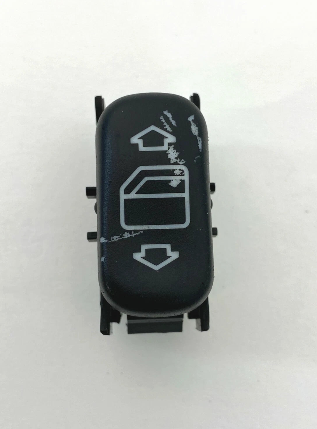 2000-2002 MERCEDES-BENZ S430 REAR RIGHT SIDE DOOR WINDOW SWITCH 2208201210 OEM