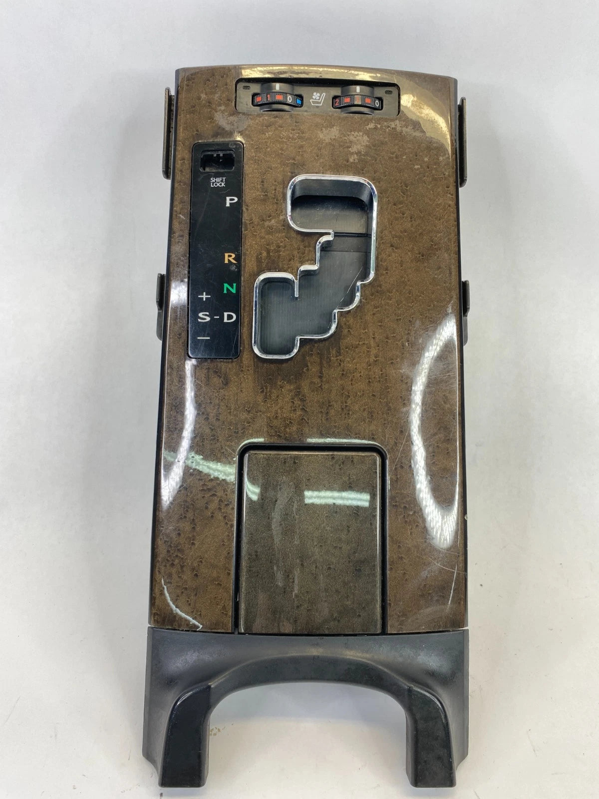 2009-2011 LEXUS IS250 CENTER CONSOLE SHIFTER BEZEL TRIM W/ SEAT HEATED SWITCH