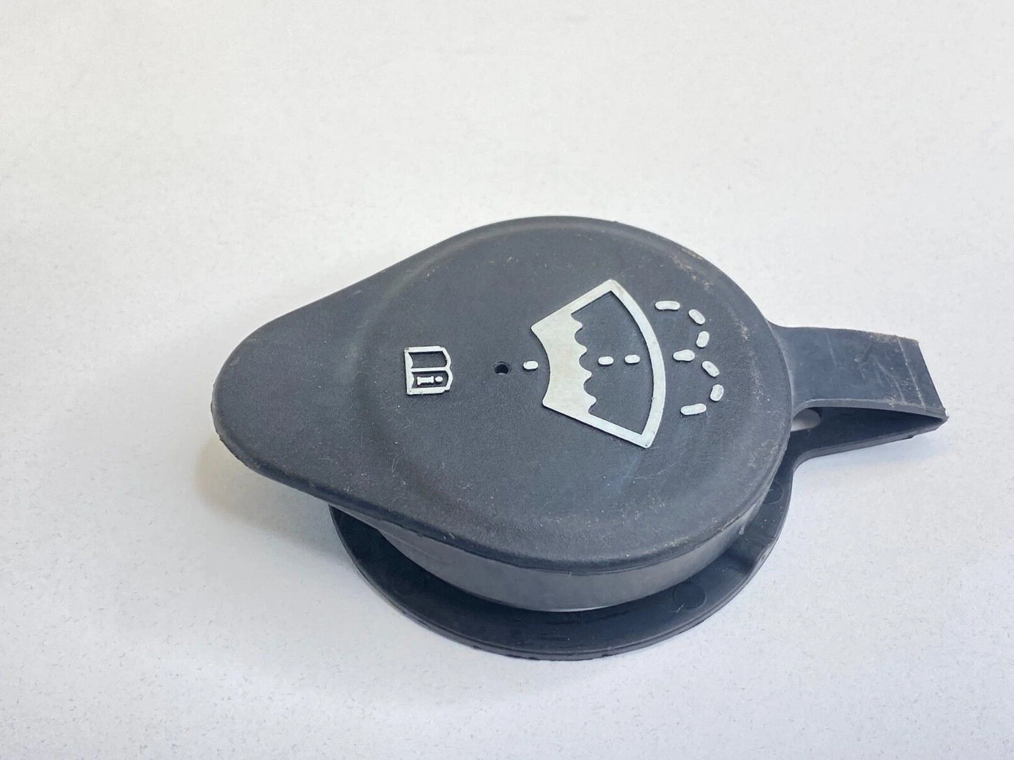 2000-2013 CHEVROLET IMPALA 14-16 IMPALA LIMITED WIPER WASHER FLUID RESERVOIR CAP