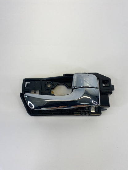 2009 2010 Hyundai Sonata Rear Right Side Interior Door Handle Assy 83623-NF520