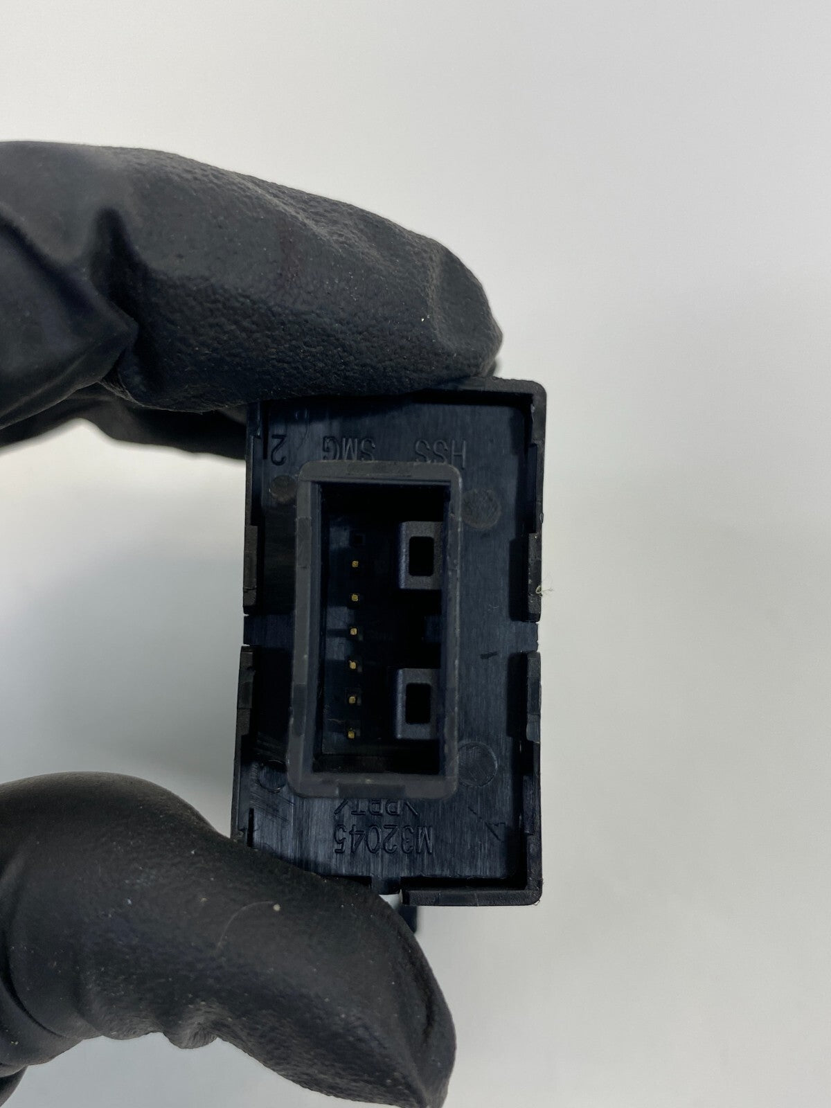 2007 08 09 10 11 2012 Acura RDX Seat Heater Control Switch Button M33026