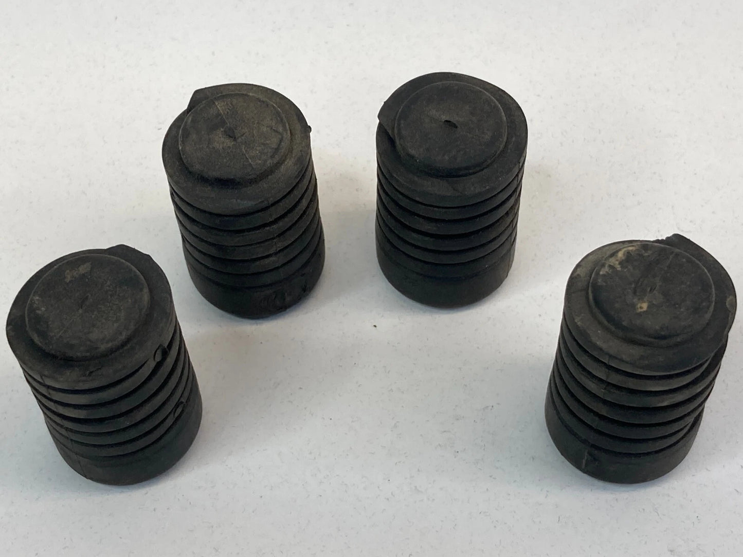 2004-2009 KIA SPECTRA SPECTRA5 HOOD BUMPER STOP ADJUSTER RUBBER SET KIT OEM