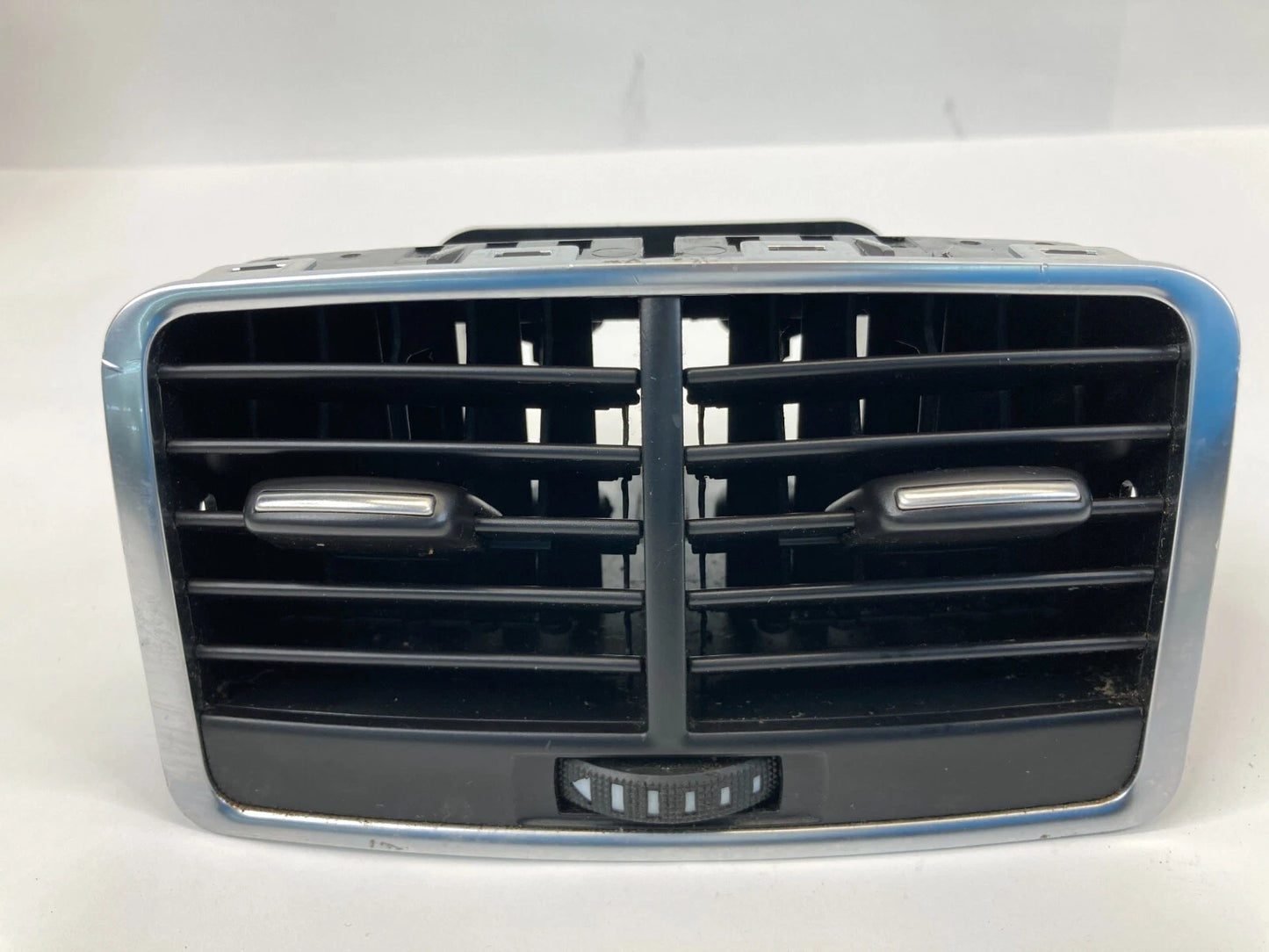 2007-2011 AUDI A6 QUATTRO S6 REAR CENTER CONSOLE AIR VENT GRILLE 4F0819203C OEM