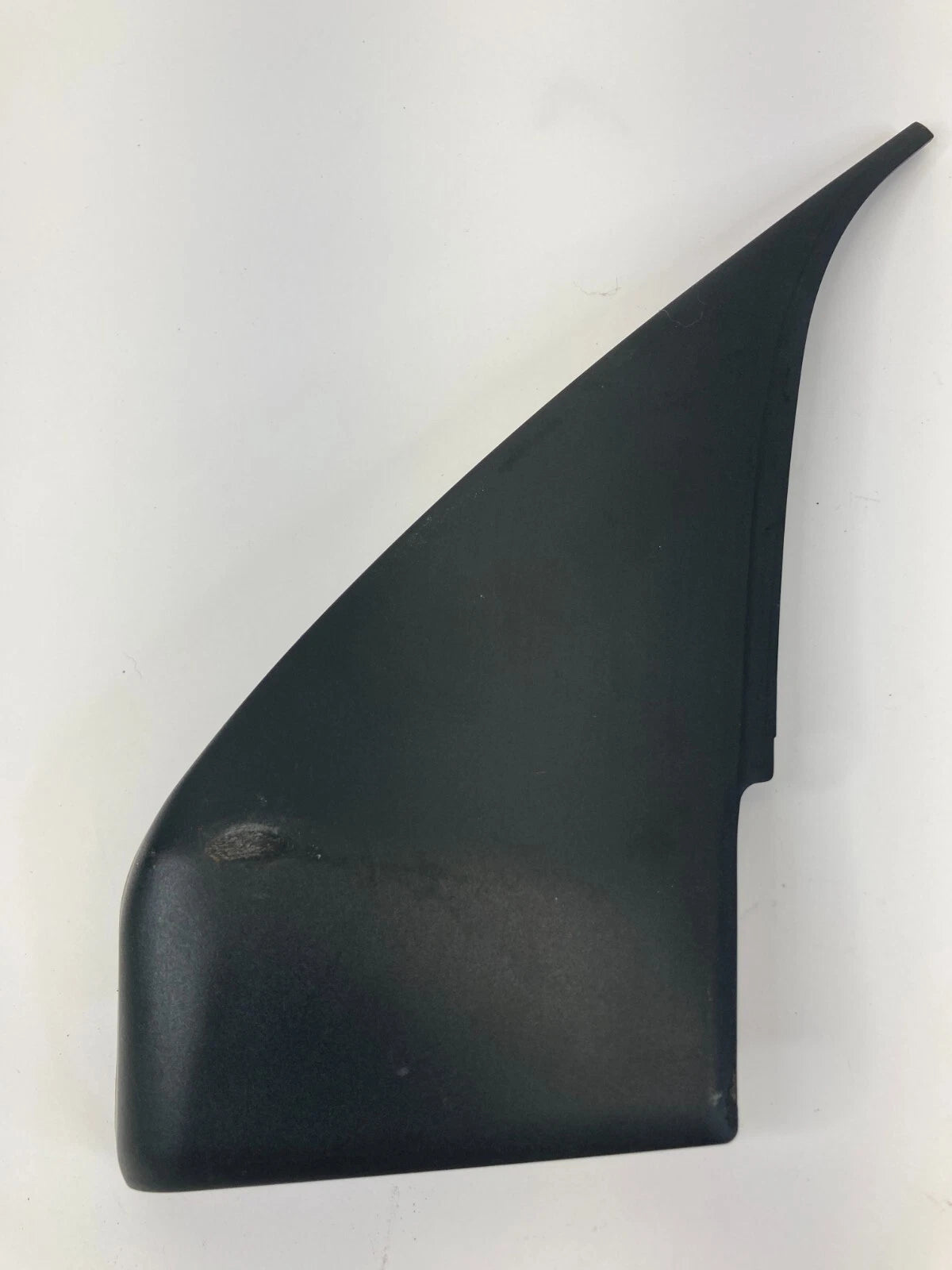 2006-2011 AUDI A6 FRONT RIGHT INTERIOR DOOR CORNER COVER TRIM 4F0-858-706-B