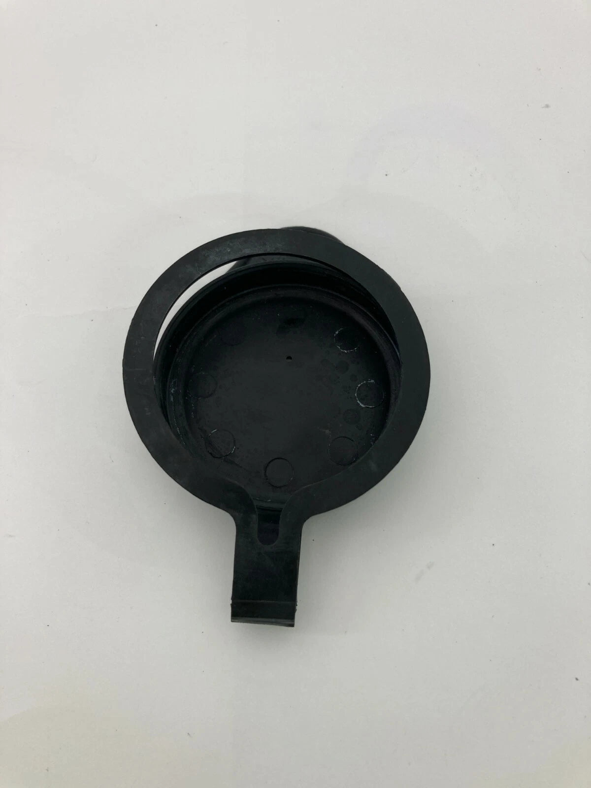 2002-2010 SATURN VUE WINDSHIELD WIPER FLUID TANK RESERVOIR COVER CAP OEM