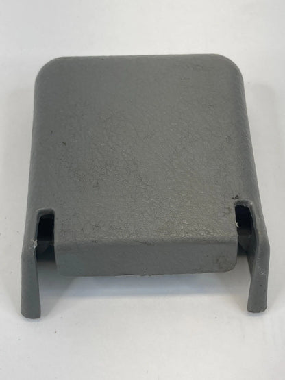 06-09 HYUNDAI SANTA FE FRONT RIGHT PASSENGER SEAT RAIL FOOT COVER OEM 890512B000