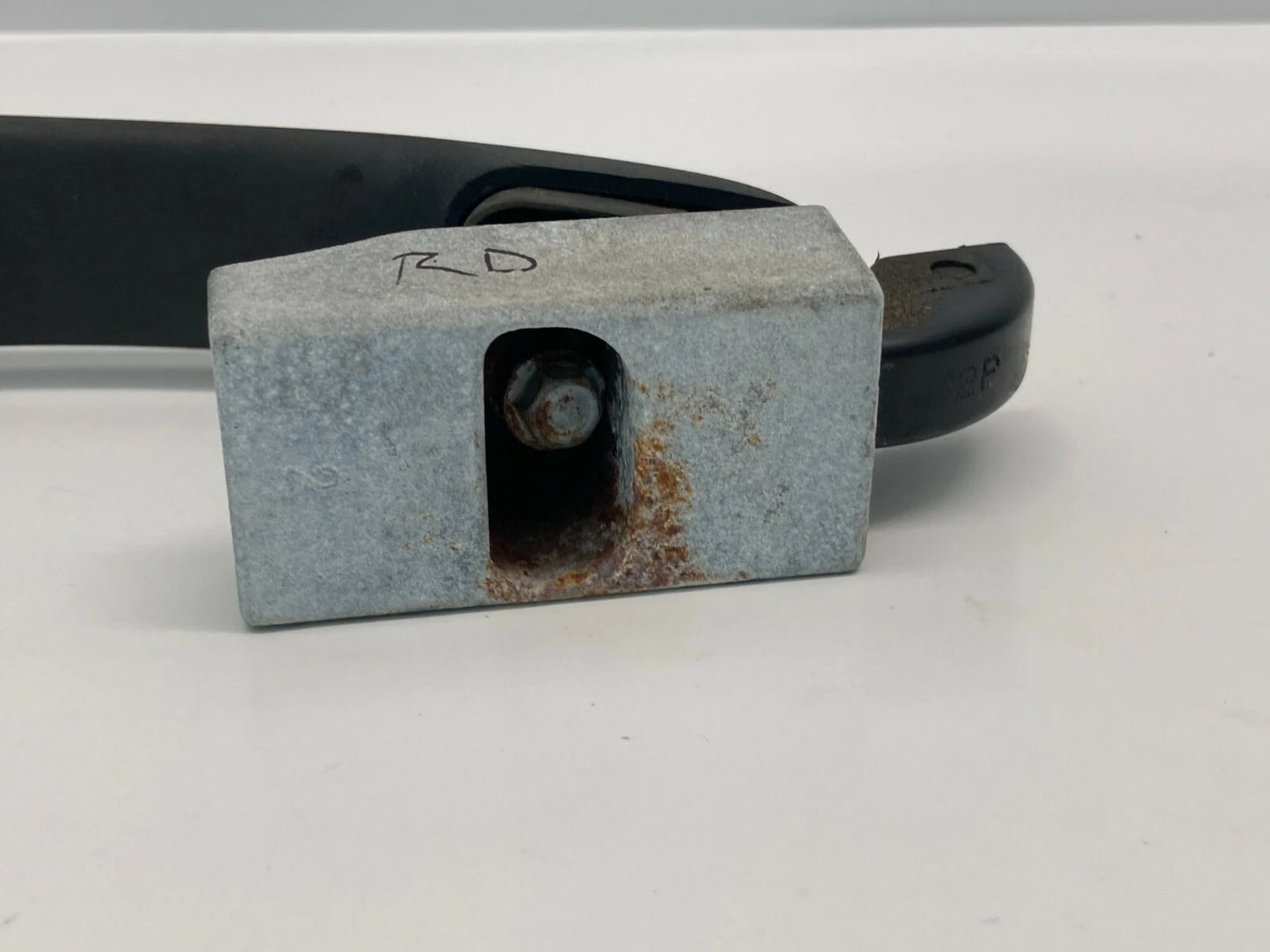 2007-2012 DODGE CALIBER REAR LEFT SIDE OUTSIDE EXTERIOR DOOR HANDLE 05160321AA