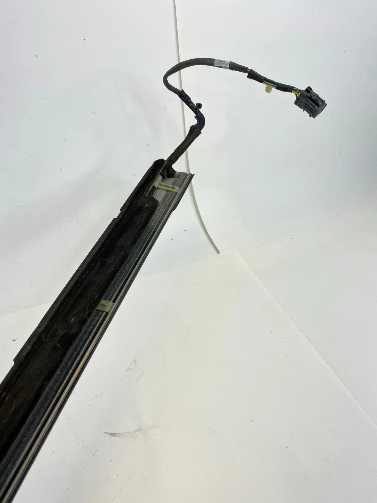 2003 2004 2005 2006 LINCOLN NAVIGATOR FRONT LEFT DOOR WINDOW TRIM KEY PAD OEM