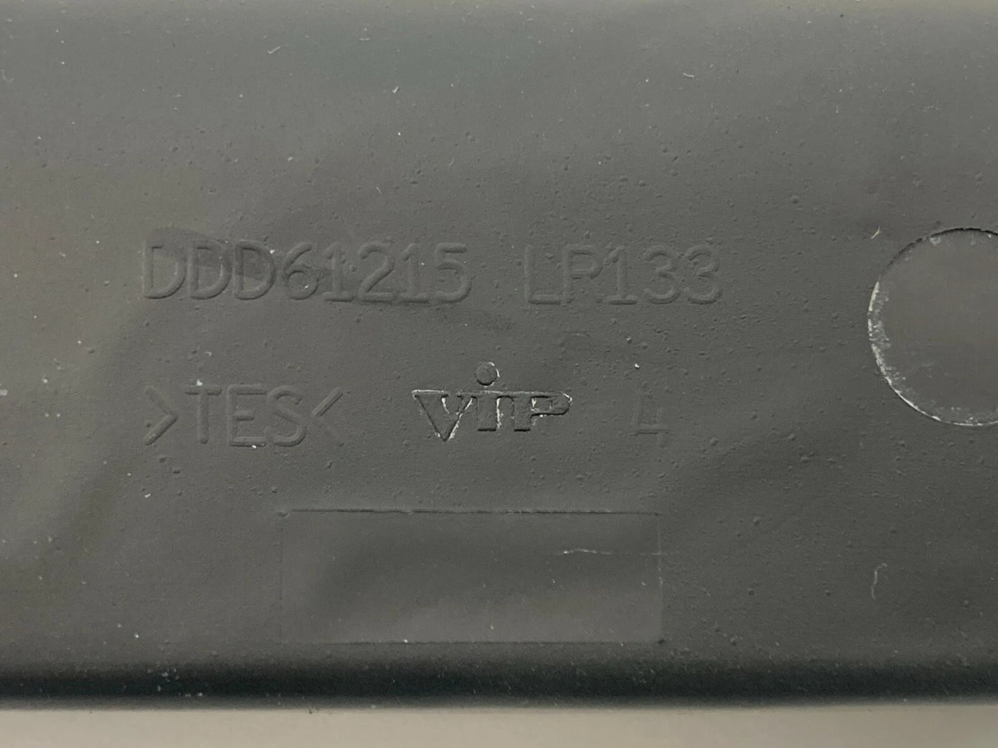 2004 ISUZU ASCENDER CENTER CONSOLE INTERIOR RUBBER MAT STORAGE OEM