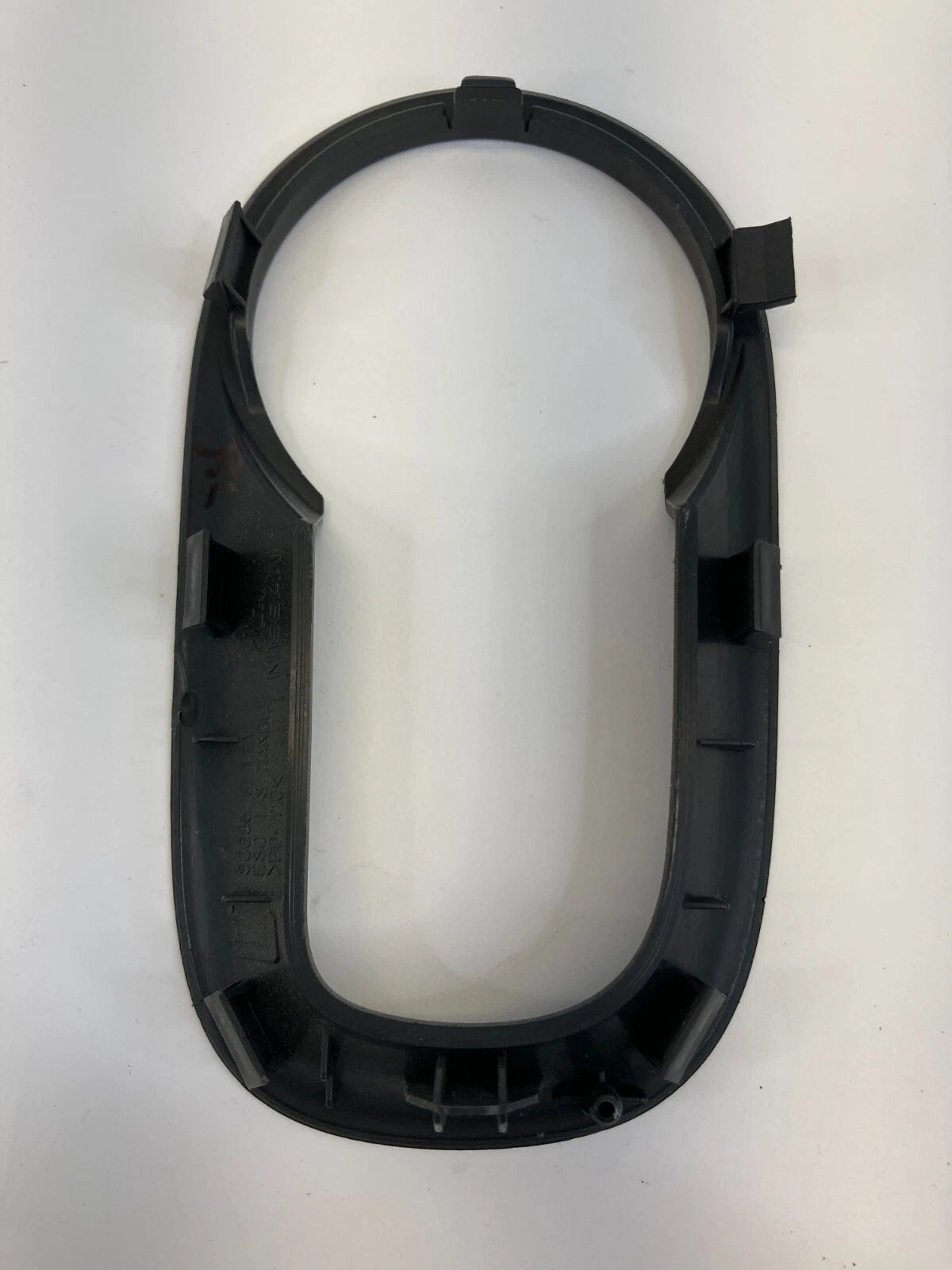 2007-2011 NISSAN VERSA REAR LEFT DOOR INTERIOR HANDLE TRIM BEZEL 80685-EL11A OEM