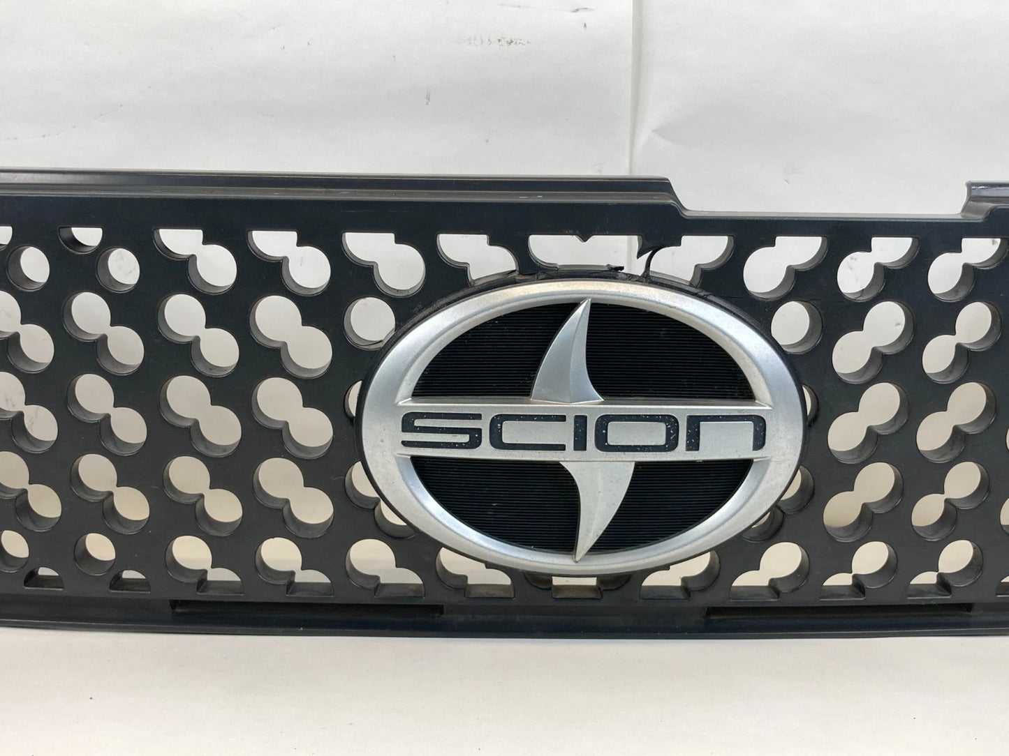 2008-2011 SCION XB FRONT BUMPER CENTER GRILL GRILLE ASSY W/ EMBLEM 53101-12B10
