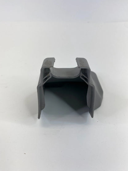 2005-2010 TOYOTA SIENNA FRONT LEFT SEAT TRACK END COVER 72138-AE030 OEM