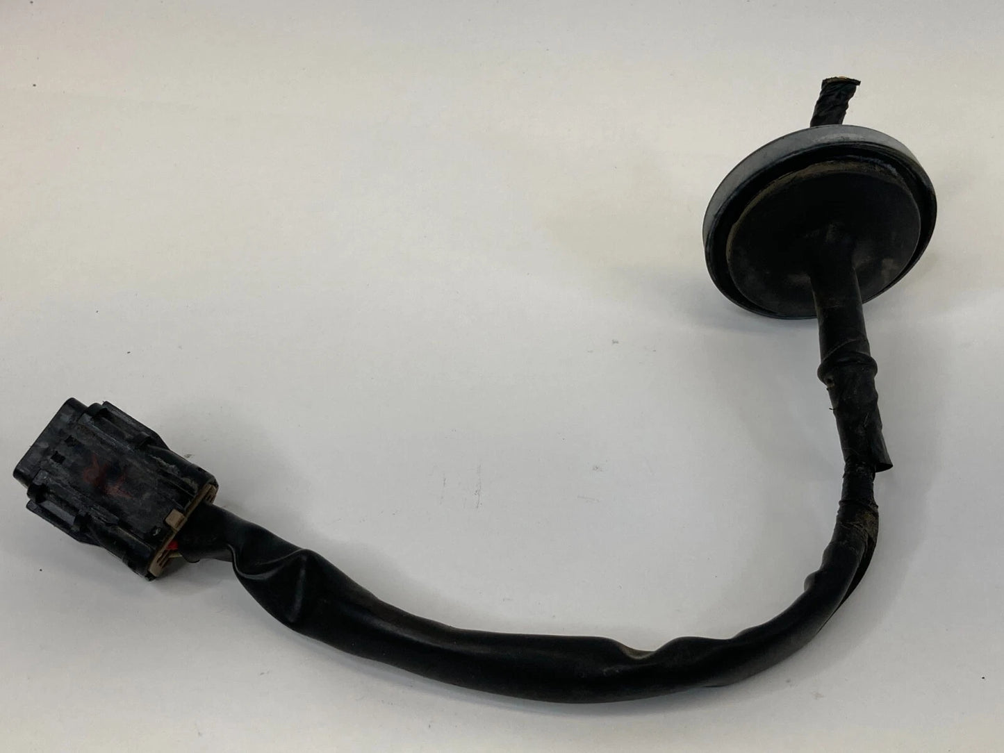 2005-2008 KIA SPORTAGE REAR RIGHT SIDE TAILLIGHT LAMP HARNESS WIRE 91734-H1000