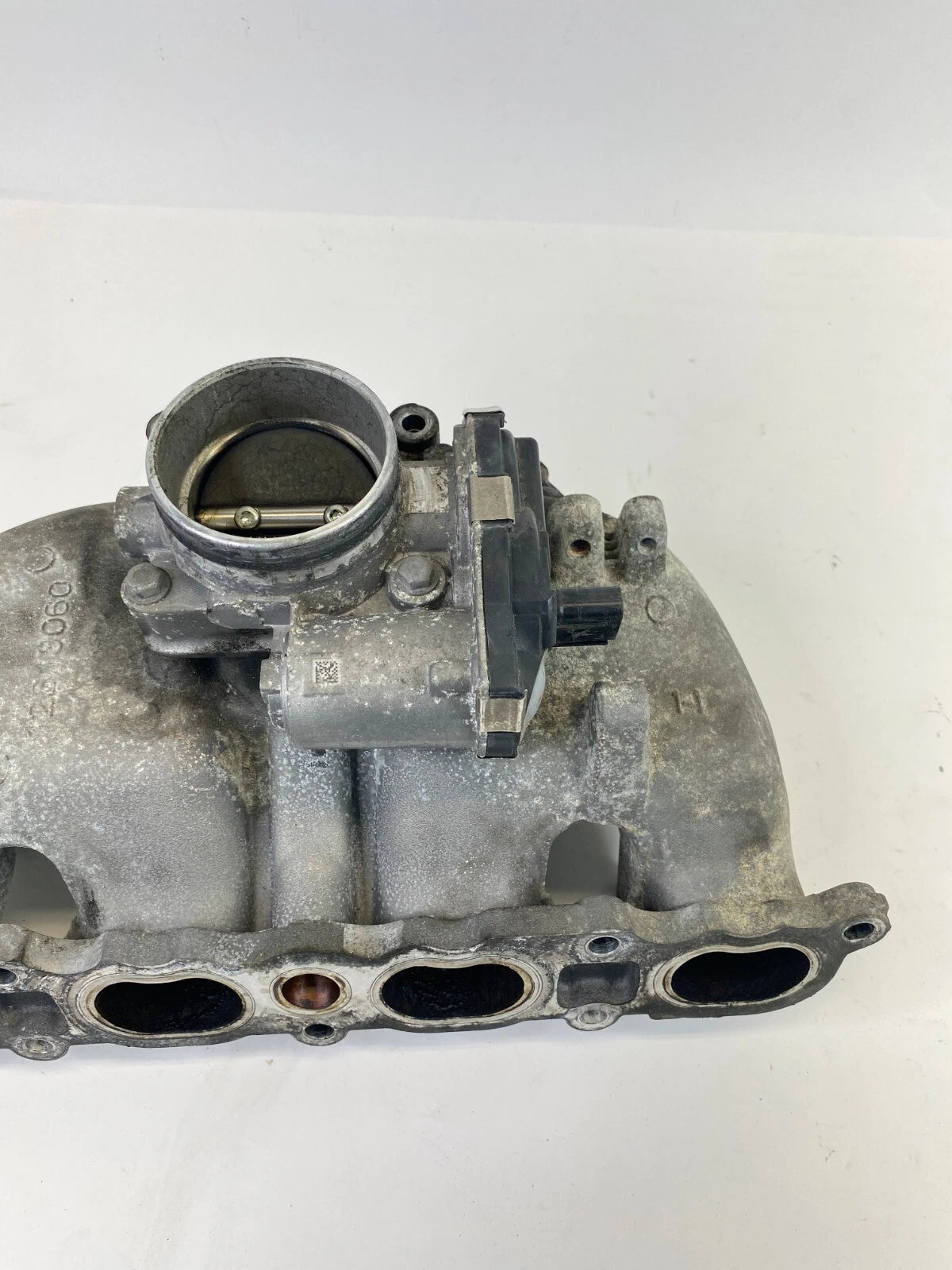 2011 2012 2013 BUICK REGAL 2.0L TURBO ENGINE INTAKE MANIFOLD 12618060 OEM