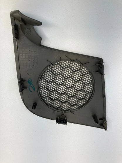 2005-2010 JEEP GRAND CHEROKEE FRONT RIGHT DASH SPEAKER GRILL COVER TRIM 5KB00TRM
