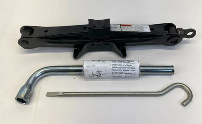 2010 2011 2012 2013 SUZUKI KIZASHI SPARE WHEEL JACK AND TOOL KIT SET OEM