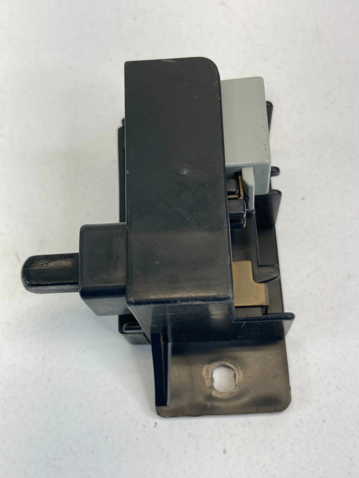 1994-1997 HONDA ACCORD 1999-2010 ODYSSEY GLOVE BOX LIGHT LAMP CONTROL SWITCH