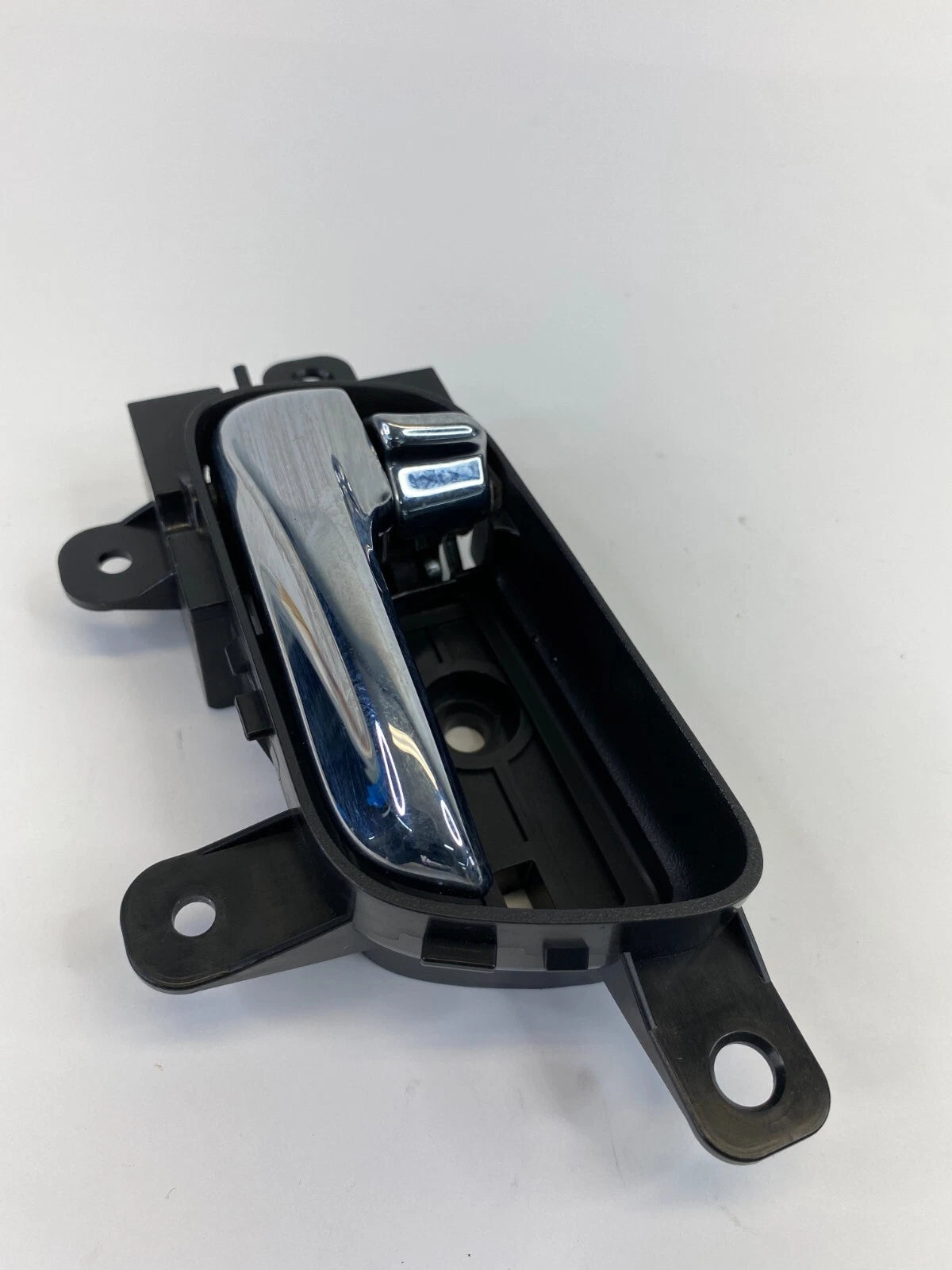 2007 2008 INFINITI G35 SEDAN REAR LEFT SIDE INTERIOR DOOR HANDLE ASSEMBLY OEM