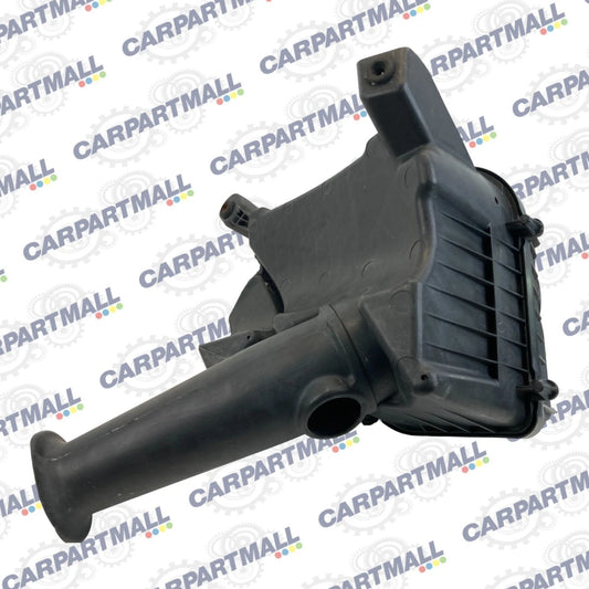 2012-2017 Chevrolet Traverse 3.6L A/T Air Intake Cleaner Box Assembly OEM