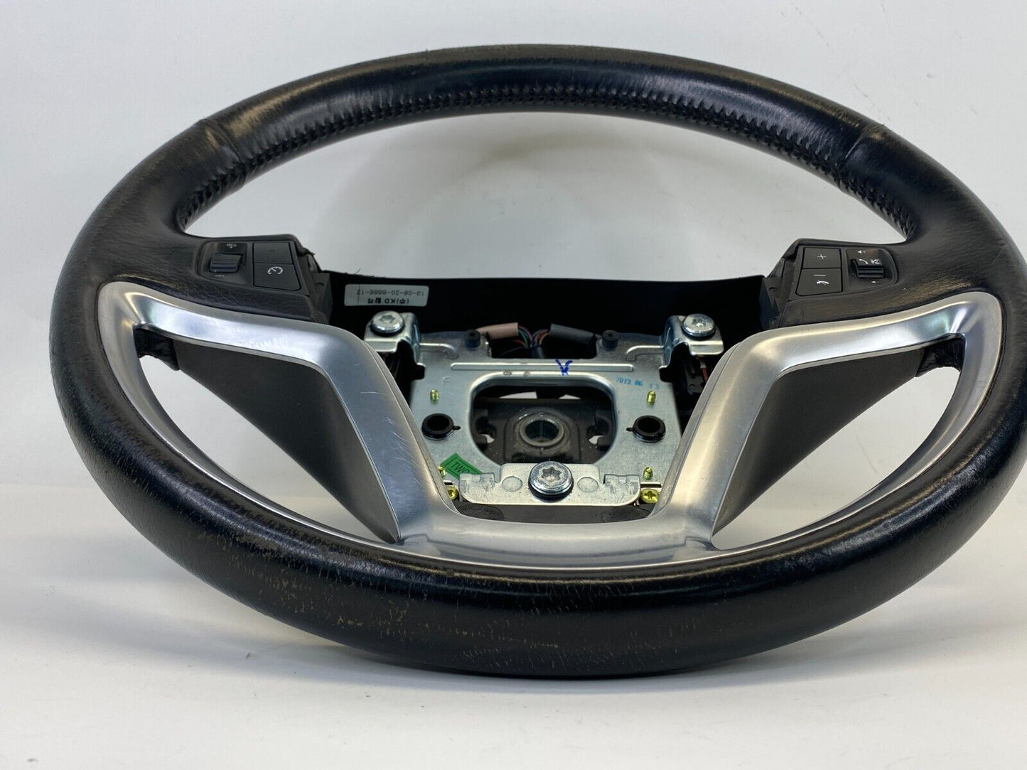 2012-2015 Chevrolet Captiva Sport Steering Wheel W/ Cruise Controls