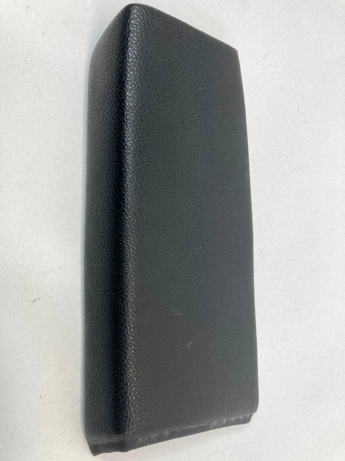 2011-2014 CHEVROLET CRUZE FRONT LEFT DRIVER SIDE INNER DOOR PANEL ARM REST PANEL