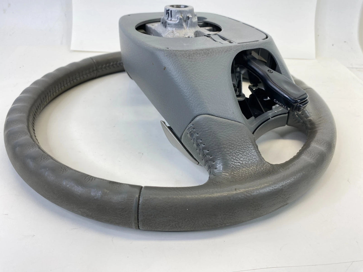 2005-2007 TOYOTA AVALON LEFT SIDE STEERING WHEEL W/ CRUISE & RADIO CONTROL OEM