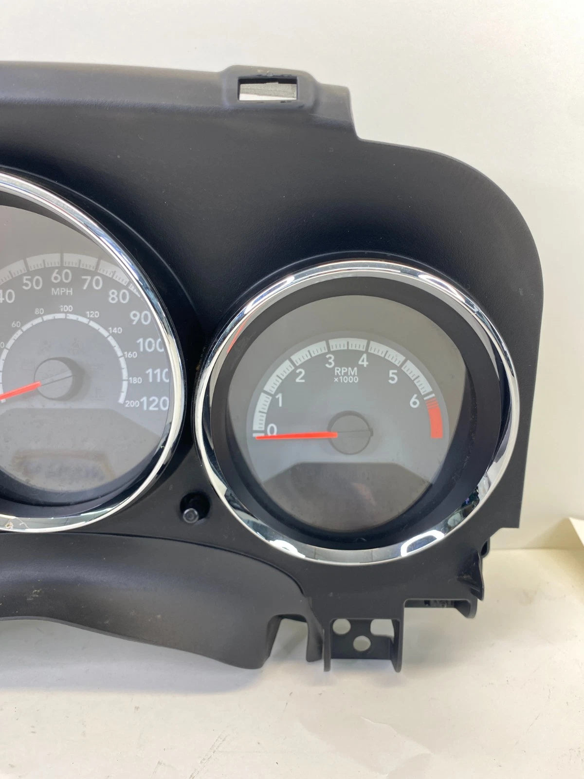 2011 2012 DODGE CALIBER INSTRUMENT CLUSTER SPEEDOMETER GAUGE 152K OEM 68087323AC