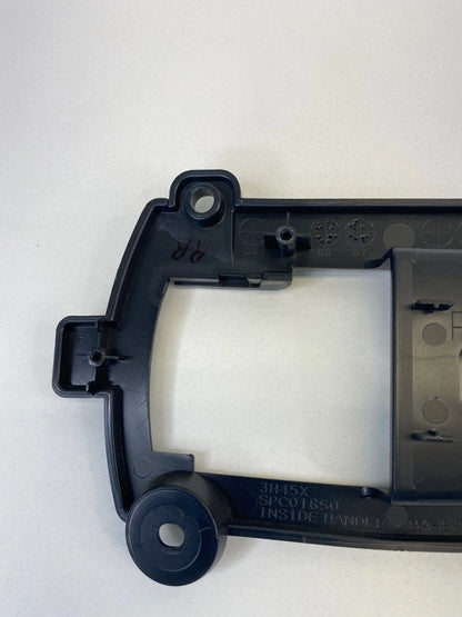 2007 2008 MITSUBISHI OUTLANDER REAR RIGHT INTERIOR DOOR HANDLE BEZEL SPC01650