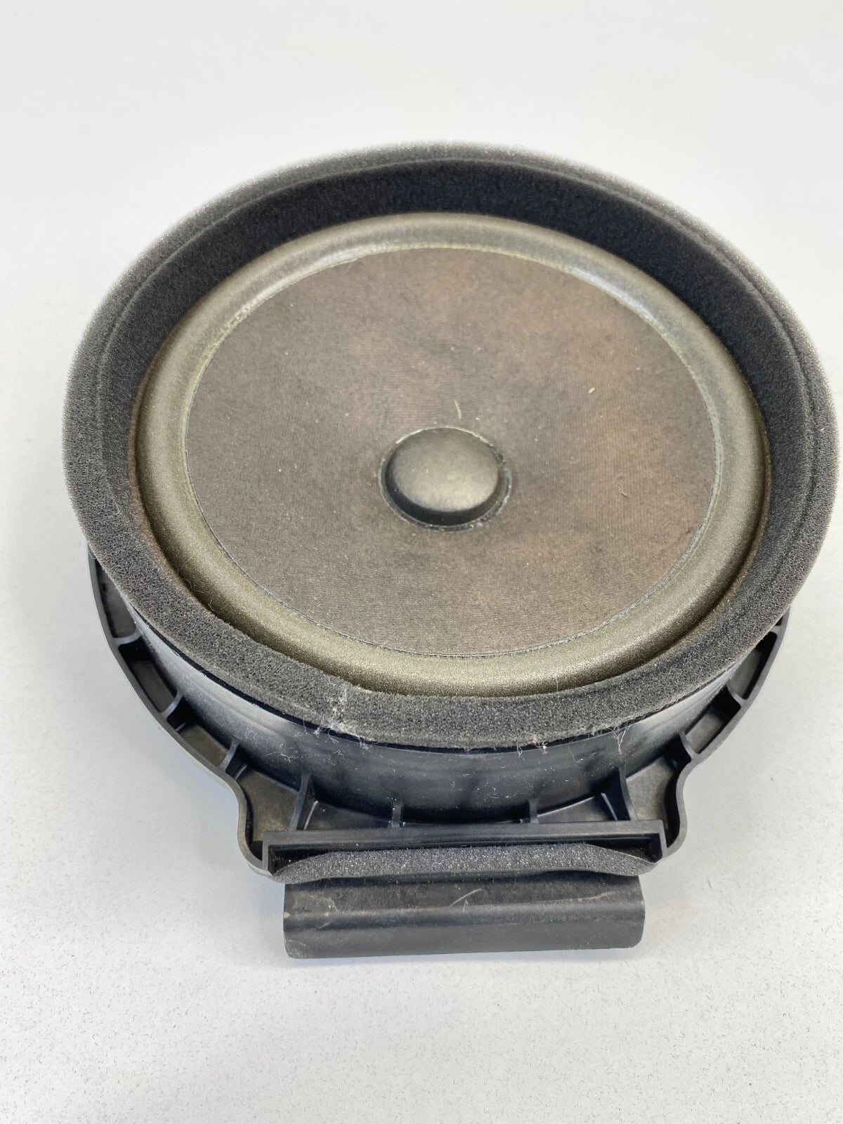 2013-2015 CHEVROLET MALIBU FRONT RIGHT PASSENGER DOOR SPEAKER AUDIO OEM