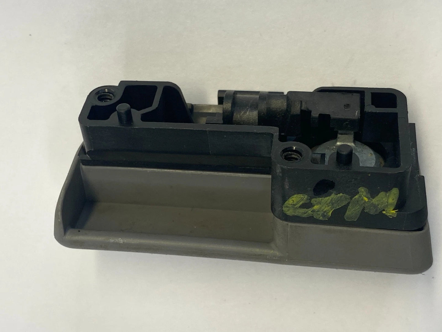 2004-2010 TOYOTA SIENNA DASH GLOVE BOX LOCK LATCH HANDLE OEM