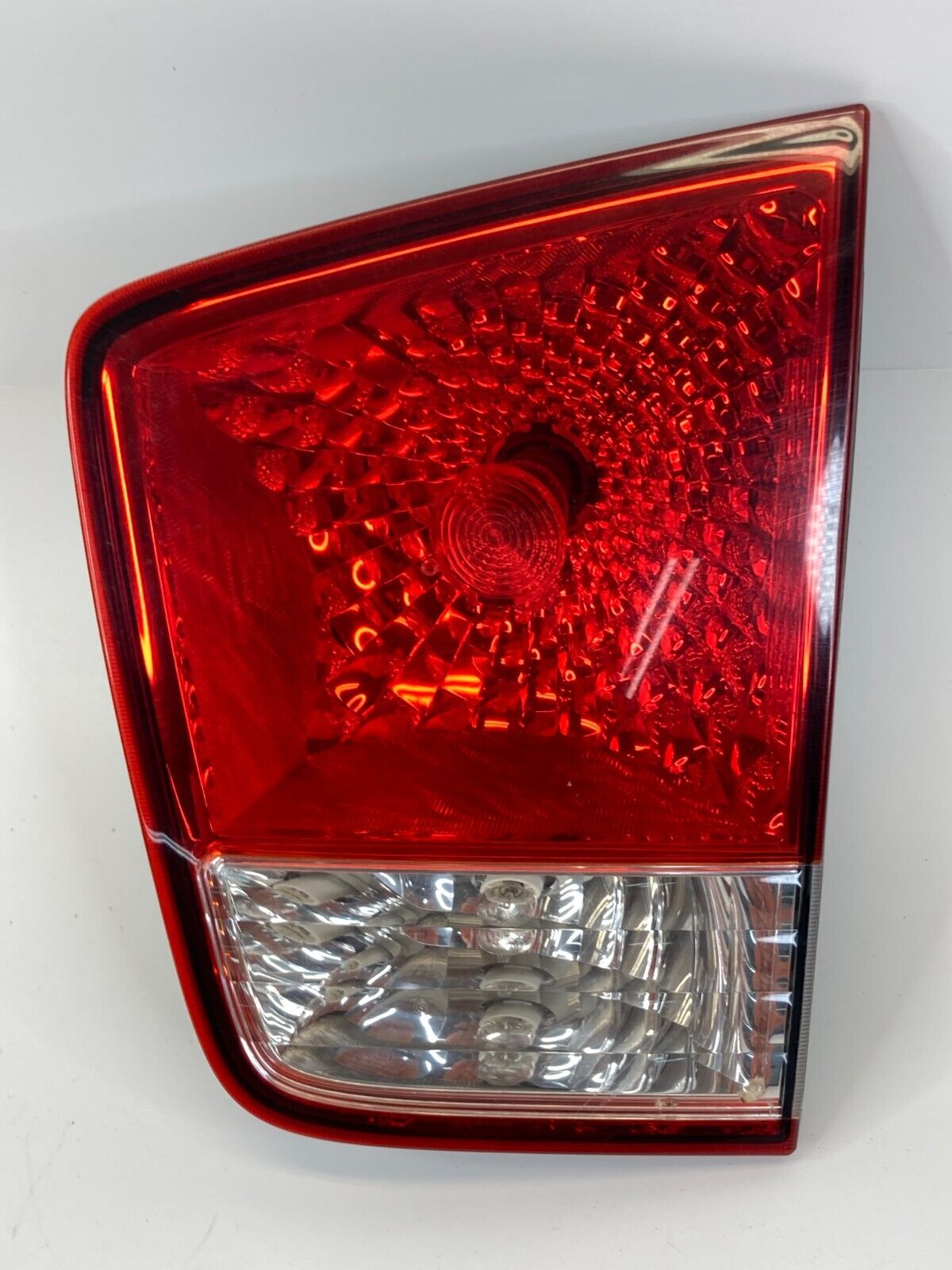 2009 Kia Borrego Rear Right Passenger Inner Tail Light Taillight 92406-2J000 OEM