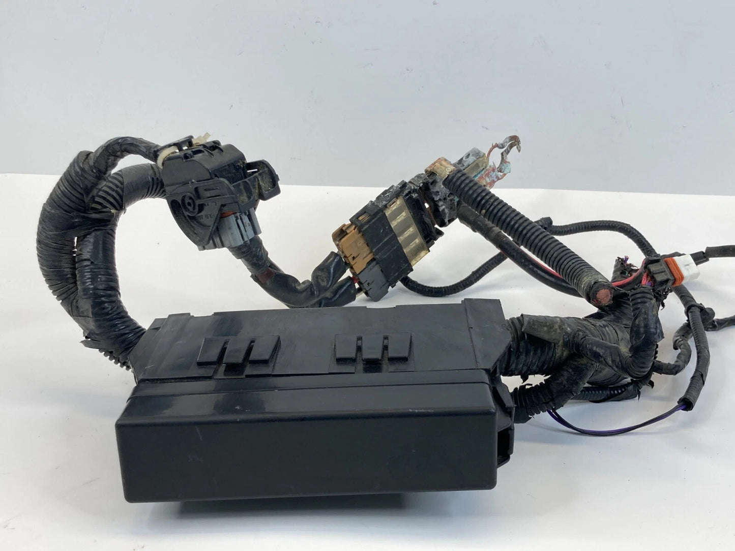 2013-2019 NISSAN SENTRA 2011-2024 NISSAN LEAF 1.8L ENGINE FUSE BOX FUSEBOX OEM