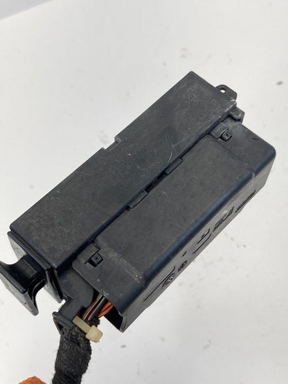 1998-2001 Volkswagen Beetle 2.0L L4 FWD ABS Pump Connector Plug Wire Socket OEM