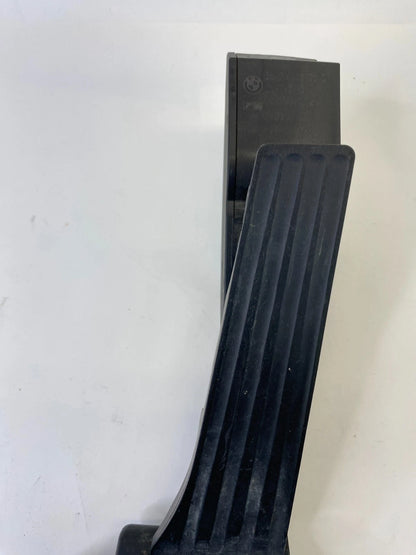 2000-2006 BMW X5 01-05 330i GAS PEDAL ACCELERATOR TRAVEL SENSOR 35426772705 OEM