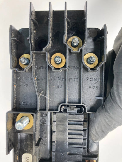06 07 MERCEDES-BENZ ML500 RELAY FUSE JUNCTION DISTRIBUTION BOX A2115452601 OEM