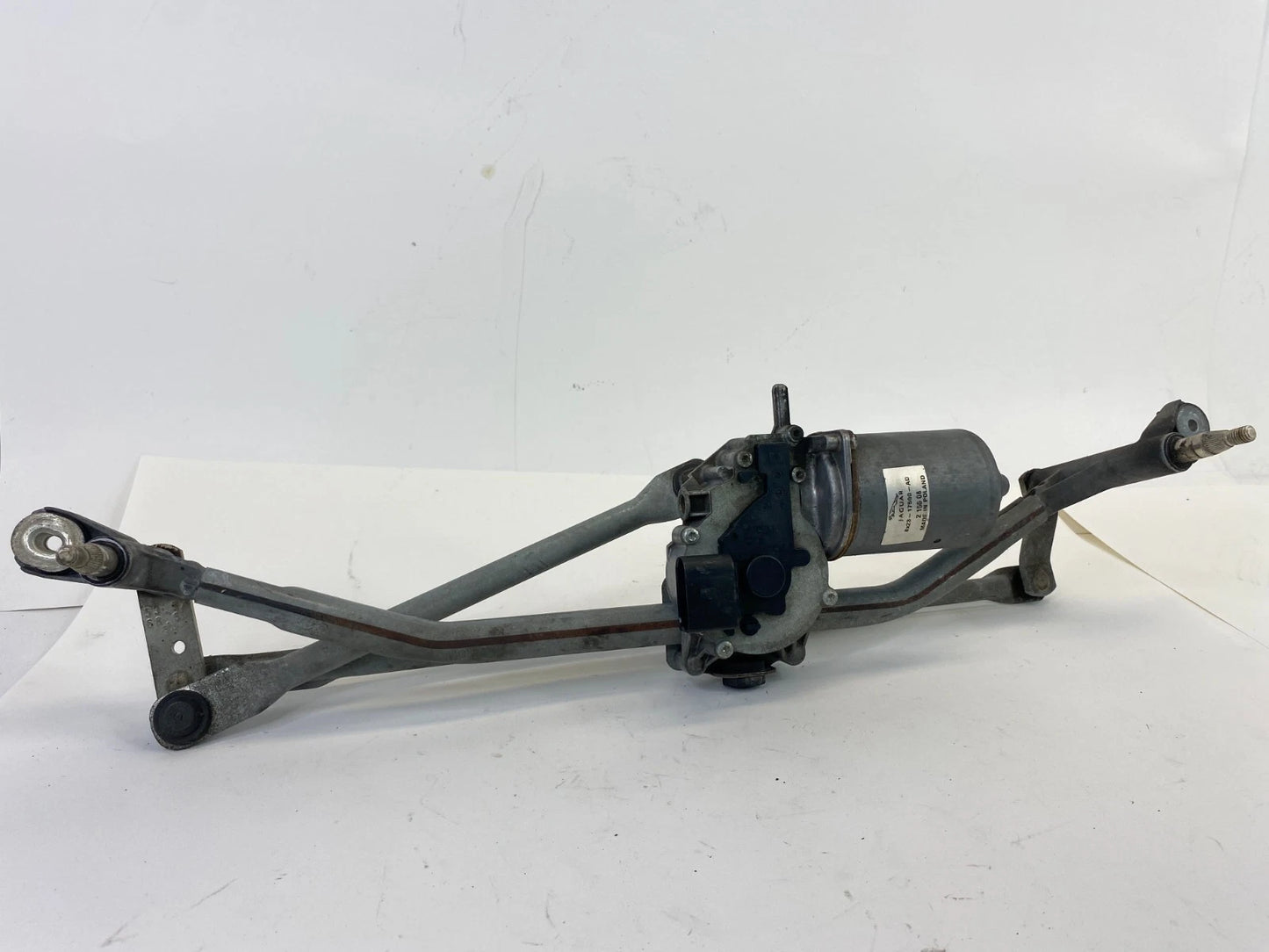 2009-2015 JAGUAR XF XFR FRONT WINDSHIELD WIPER LINKAGE W/MOTOR 8X23-17500-AD OEM